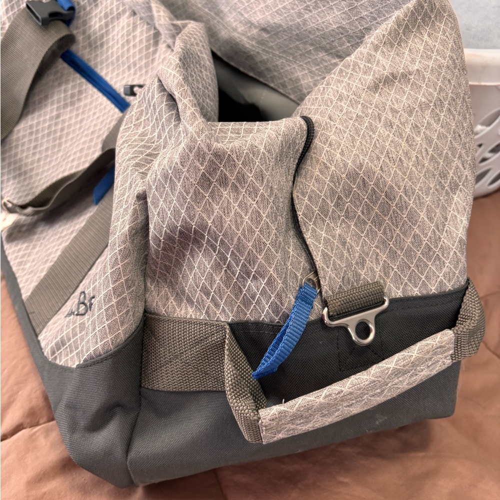 L.L. Bean Gray Duffel Bag - Picture 2 of 5